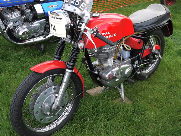  அடிப்படை மாடல்