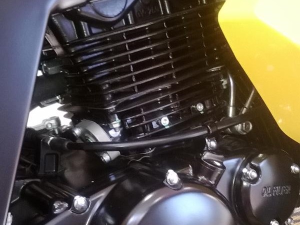 எஞ்சின்