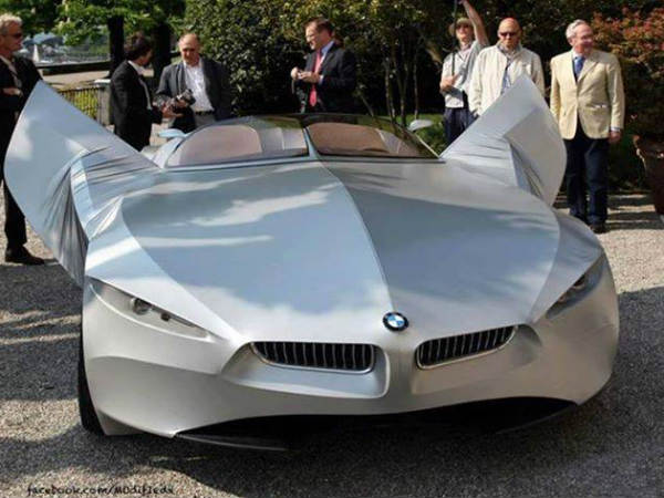 சுவாரஸ்யமான ஆட்டோமொபைல் படங்கள்