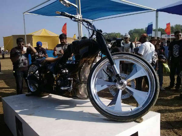 கஸ்டம் பைக் மாடல்கள்