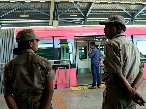 பலத்த பாதுகாப்பு