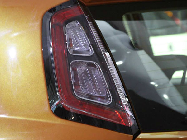 போட்டியாளர்கள்