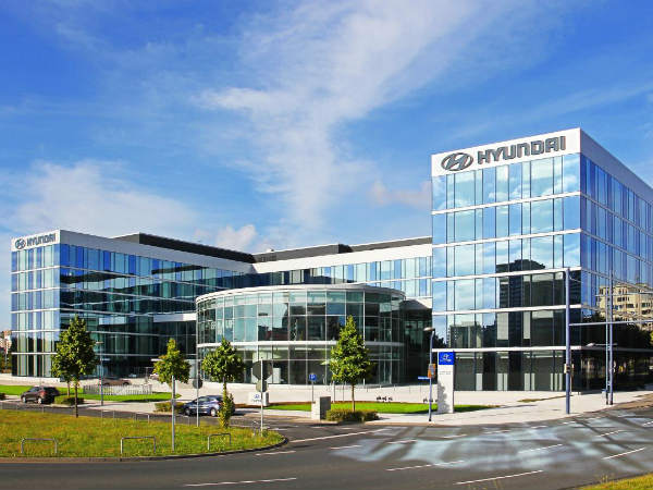 பணியாளர்கள்