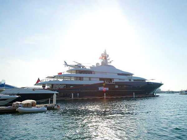 துபாய் சர்வதேச படகு கண்காட்சி