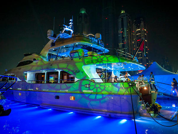 துபாய் சர்வதேச படகு கண்காட்சி