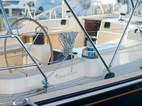 துபாய் சர்வதேச படகு கண்காட்சி