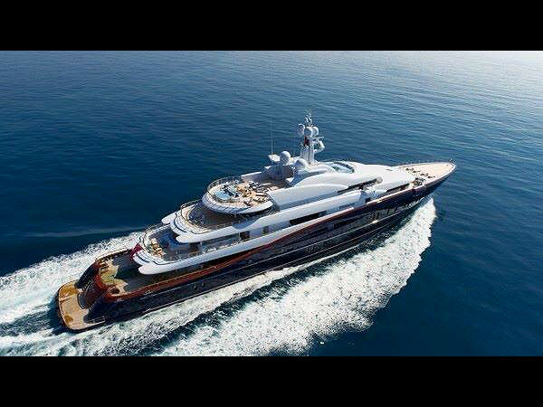 துபாய் சர்வதேச படகு கண்காட்சி