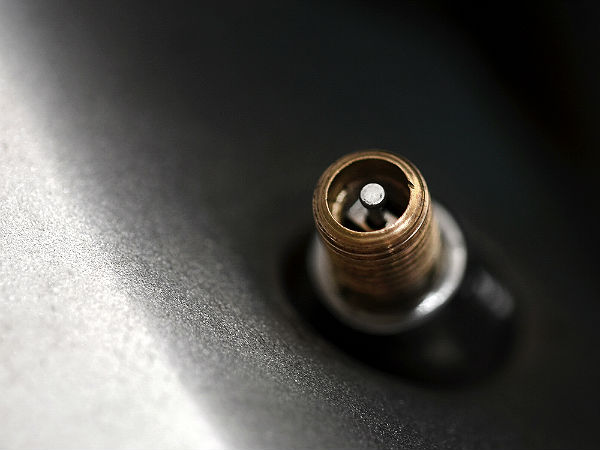 வால்வு மூடி