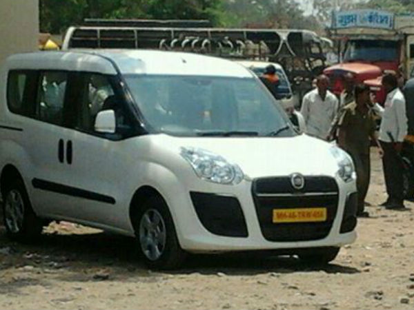  இருக்கை அமைப்பு