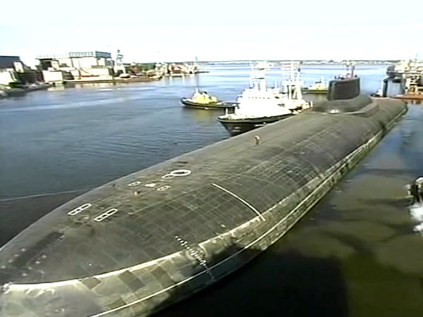 உலகின் பெரிய நீர்மூழ்கி கப்பல்