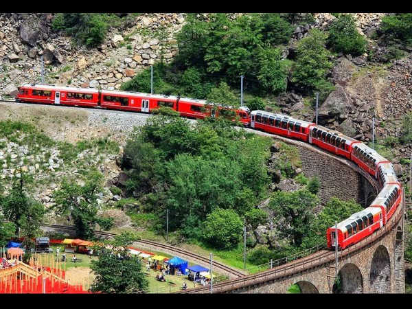 சுவாரஸ்யமான ஆட்டோமொபைைல் படங்கள்