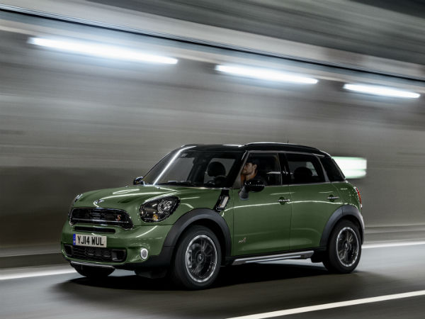 புதிய மினி கார்