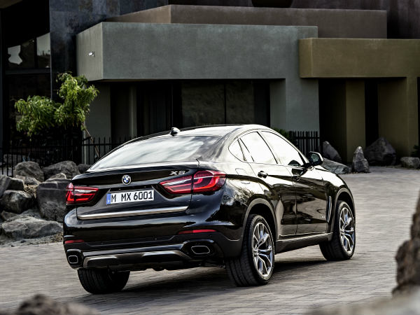 பெர்ஃபார்மென்ஸ்