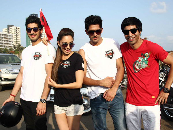 ஃபக்லியை பிரபலப்படுத்த புறப்பட்ட விஜேந்தர் கோஷ்டி