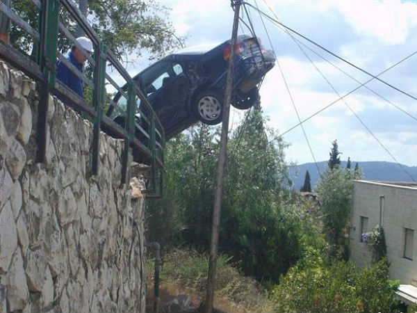 ஆச்சரியம் தரும் விபத்துக்கள்