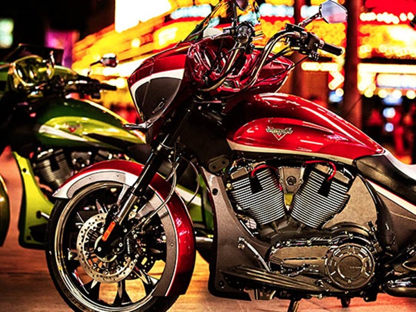 எஞ்சின்