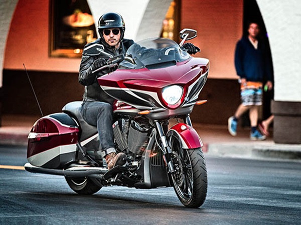 மியூசிக் சிஸ்டம்