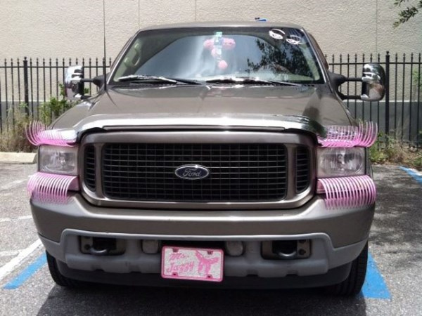 அவலட்சணமாகிய கார்கள்