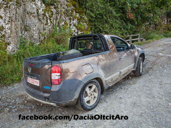  எஞ்சின்