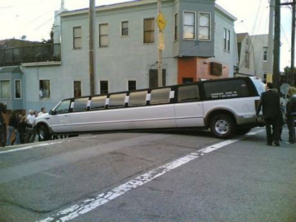 திகைப்பை அளிக்கும் விபத்து படங்கள்