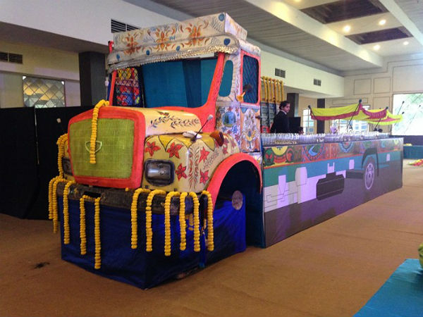 அலங்கார திருமண ஊர்திகள்