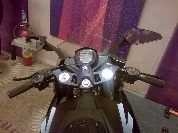 ஆர்சி200 பைக் 147.5 கிலோ எடை கொண்டதாகவும், ஆர்சி390 பைக் 159.5 கிலோ எடை கொண்டதாகவும் வந்துள்ளது.