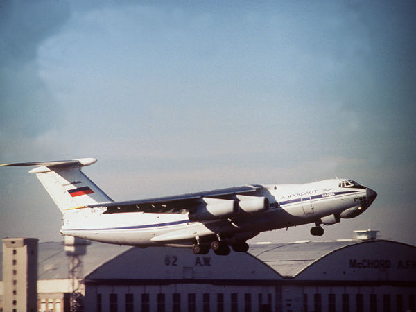 3.இலுஷின் 76