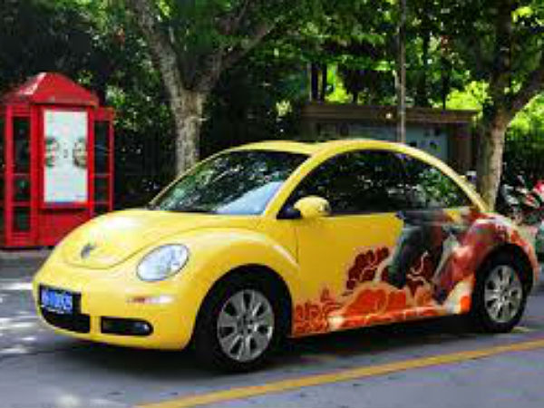 ரசிக்க வைக்கும் கார் ஓவியங்கள்