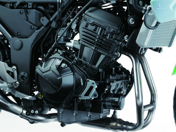  எஞ்சின் 