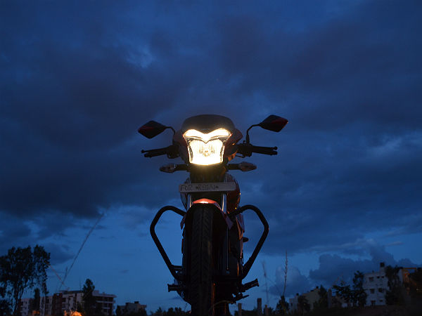 10.ஹெட்லைட்