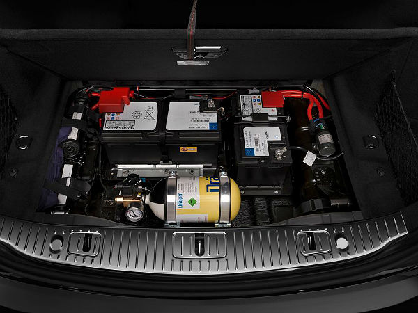 எஞ்சின்