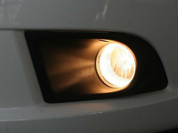 வண்ண பனி விளக்குகள்