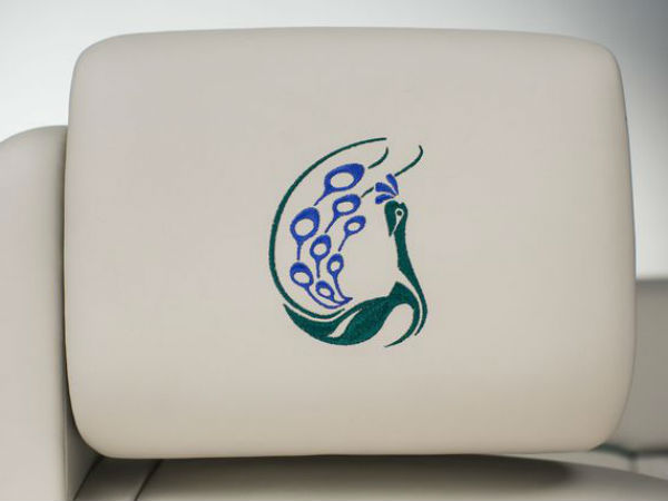 ஹெட்ரெஸ்ட்