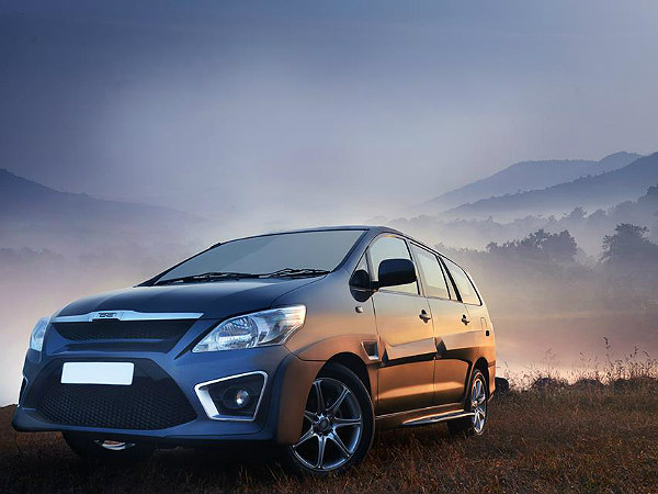 டொயோட்டா இன்னோவா விபரங்கள்