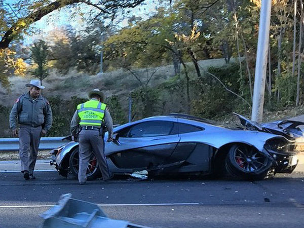 முதல் கார் டெலிவிரி