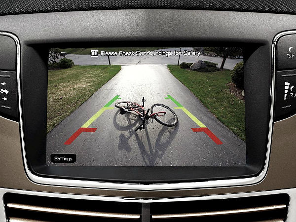 9. ரியர் வியூ கேமரா