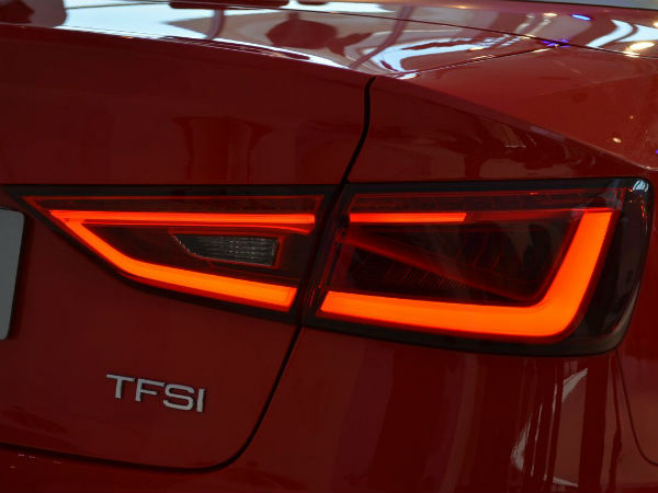 எஞ்சின்