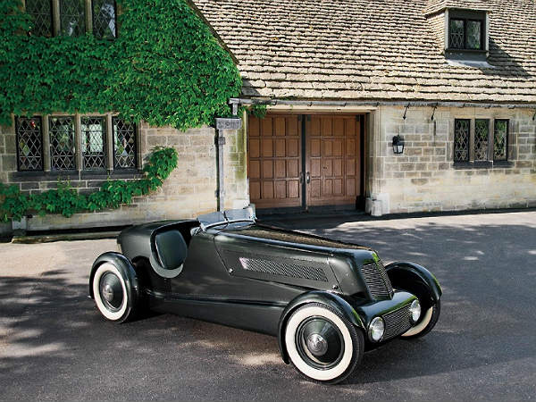 10. 1932 ஃபோர்டு ஸ்பீட்ஸ்டெர்