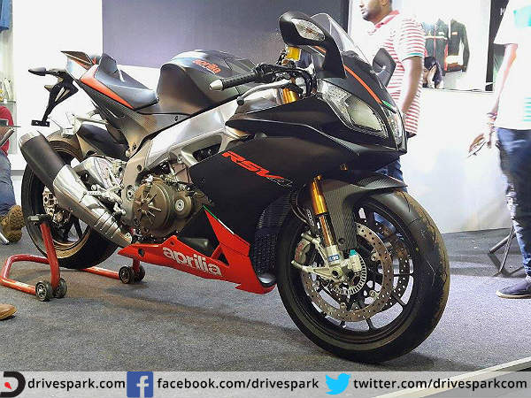 22. அப்ரிலியா ஆர்எஸ்வி4