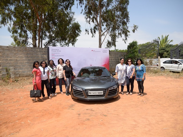  பெங்களூரில் முதல் முறை