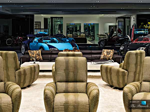 14. ஹில்க்ரெஸ்ட் ரோடு, அமெரிக்கா