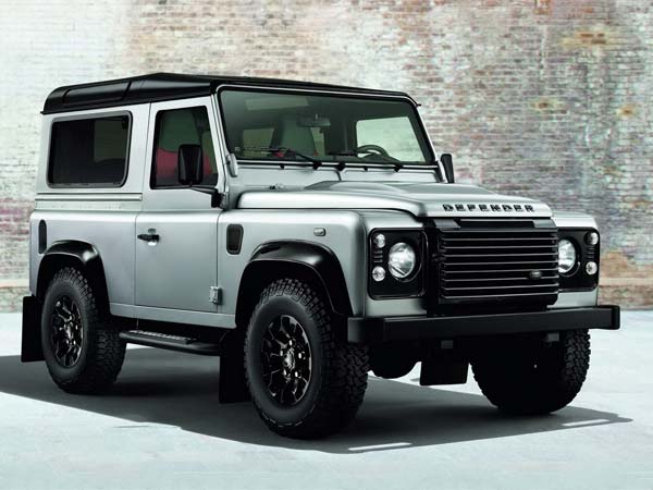 03. லேண்ட்ரோவர் டிஃபென்டர்