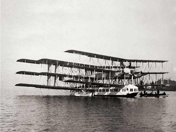 09. கேப்ரோனி கா.60 நேவிப்ளானோ