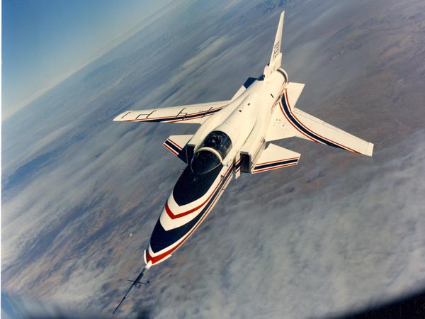 04. எக்ஸ்- 29