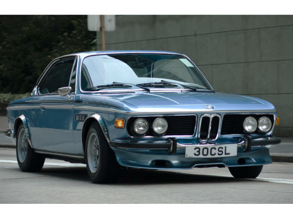 01. பிஎம்டபிள்யூ 3.0 சிஎஸ்எல்