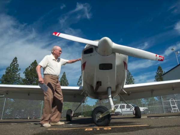 தள்ளாத வயதிலும் ஆர்வம்