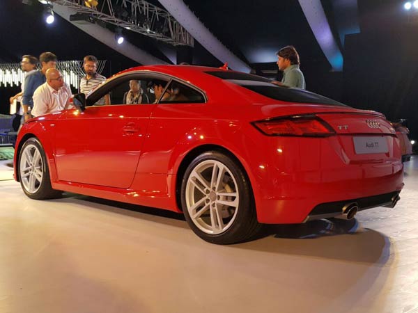  பவர்ஃபுல் மாடல்