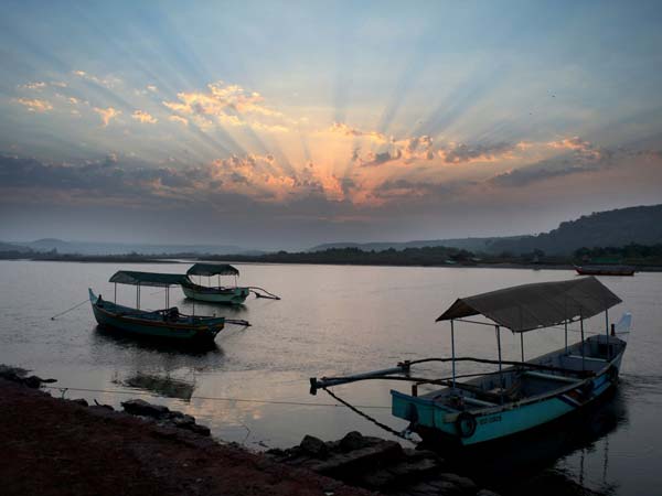 04. தர்கார்லி பீச்