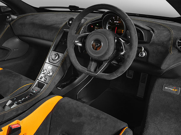  இன்டிரியர்