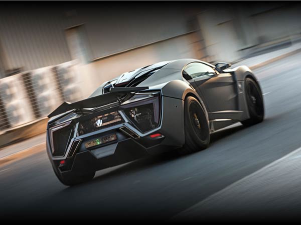 உலகின் காஸ்ட்லி கார் 